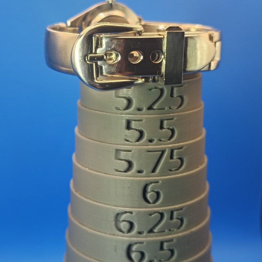 Vintage 1990 GUCCI Bangel Swiss Made Women's Quartz Luxury Watch SS Strap Resto - Picture 7 of 13
